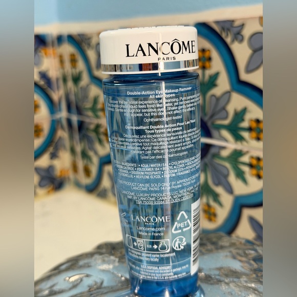 Lancôme Bi-Facil Double-Action Eye Makeup Remover ✨
Full Size 4.2 fl oz / 125 ml - Picture 3 of 7